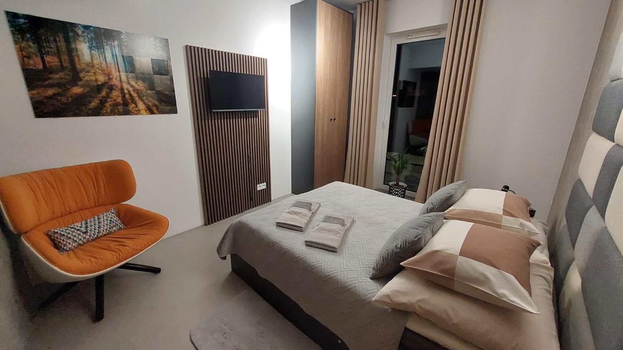 Premium Apartment Eleven Zator Bagian luar foto